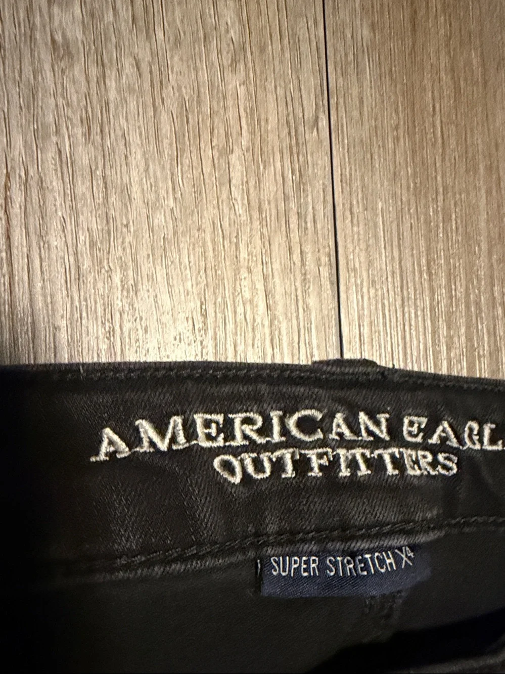 American Eagle Outfitters Women's Black Skinny Jeans - Picture 2 of 7